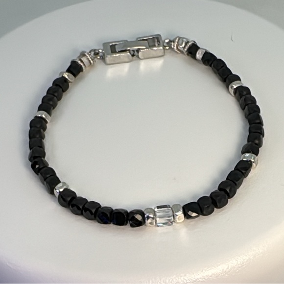 Black Spinel cubed,  Swarovski Crystal set in Sterling Silver - Picture 4 of 5